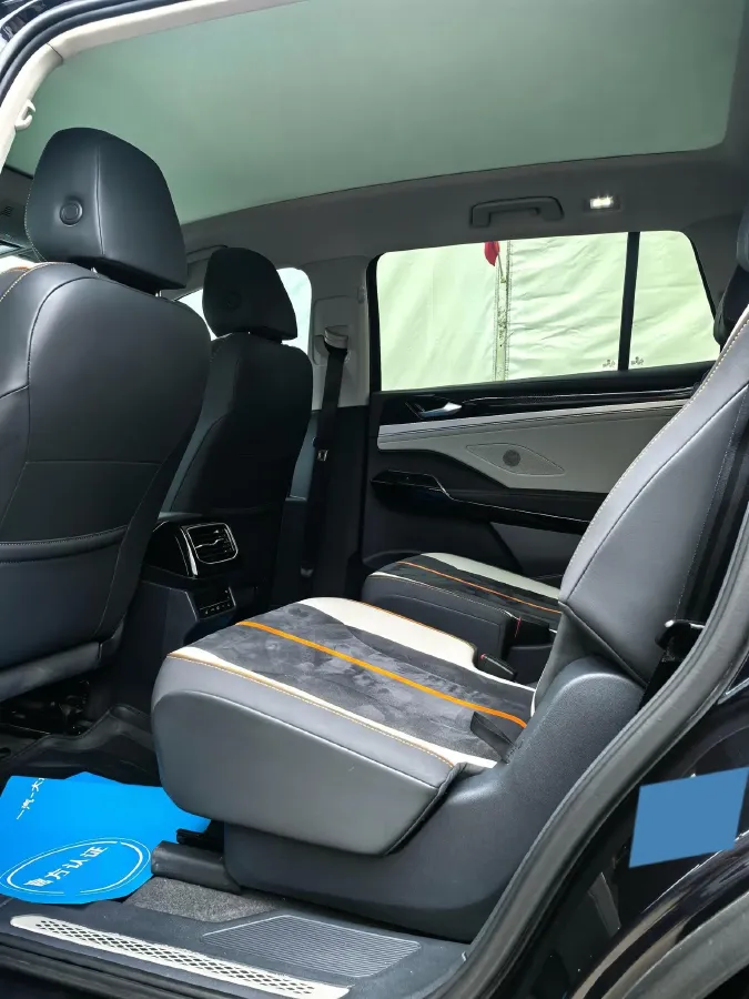 2021 Volkswagen ID.6 Crozz BEV 84.8KWH,autocango,china used car exporter,china ev exporter,chinese used car exporter,chinese used ev exporter