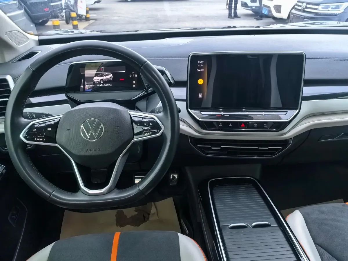 2021 Volkswagen ID.6 Crozz BEV 84.8KWH,autocango,china used car exporter,china ev exporter,chinese used car exporter,chinese used ev exporter