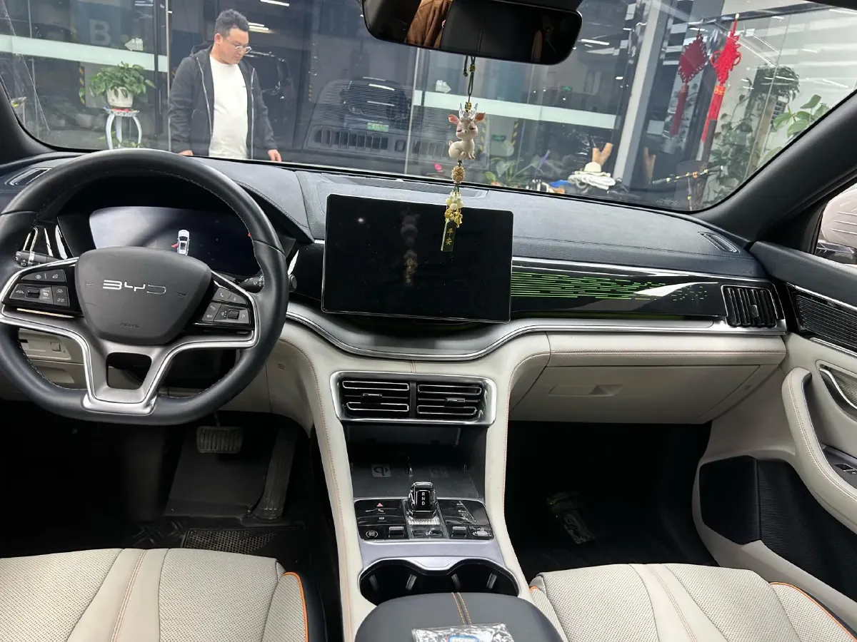 2023 BYD Song Plus BEV 71.8KWH,autocango,china used car exporter,china ev exporter,chinese used car exporter,chinese used ev exporter