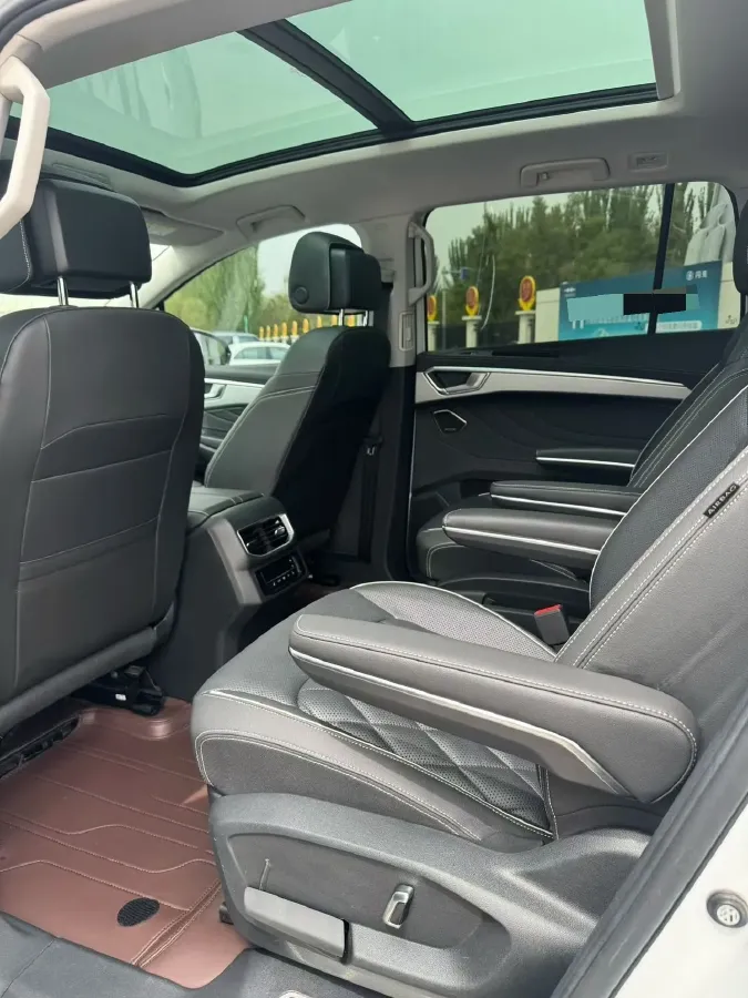 2021 Volkswagen Talagon 2.0T 220HP L4 7DCT,autocango,china used car exporter,china ev exporter,chinese used car exporter,chinese used ev exporter