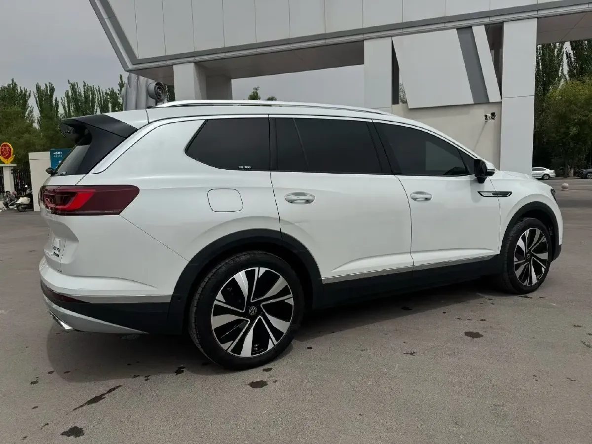2021 Volkswagen Talagon 2.0T 220HP L4 7DCT,autocango,china used car exporter,china ev exporter,chinese used car exporter,chinese used ev exporter