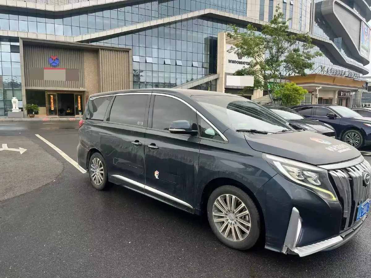 2021 GAC Trumpchi M8 2.0T 252HP L4 8AT,autocango,china used car exporter,china ev exporter,chinese used car exporter,chinese used ev exporter