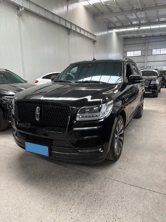 2018 Lincoln Navigator 3.5T 415HP V6 10AT,autocango,china used car exporter,china ev exporter,chinese used car exporter,chinese used ev exporter