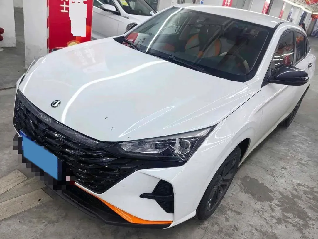 2023 DongFeng Aeolus YiXuan 1.5L 125HP L4 6DCT,autocango,china used car exporter,china ev exporter,chinese used car exporter,chinese used ev exporter