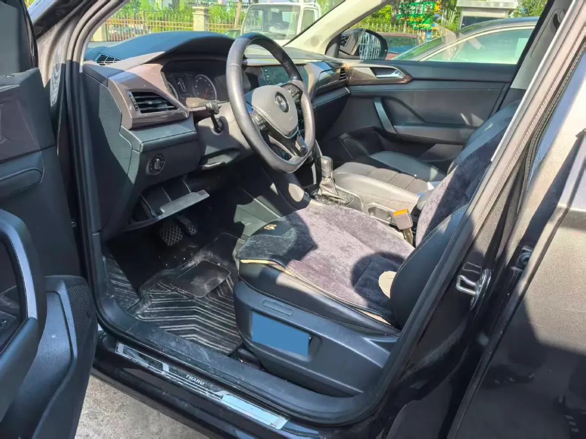 2020 Volkswagen Tharu 2.0T 186HP L4 7DCT,autocango,china used car exporter,china ev exporter,chinese used car exporter,chinese used ev exporter