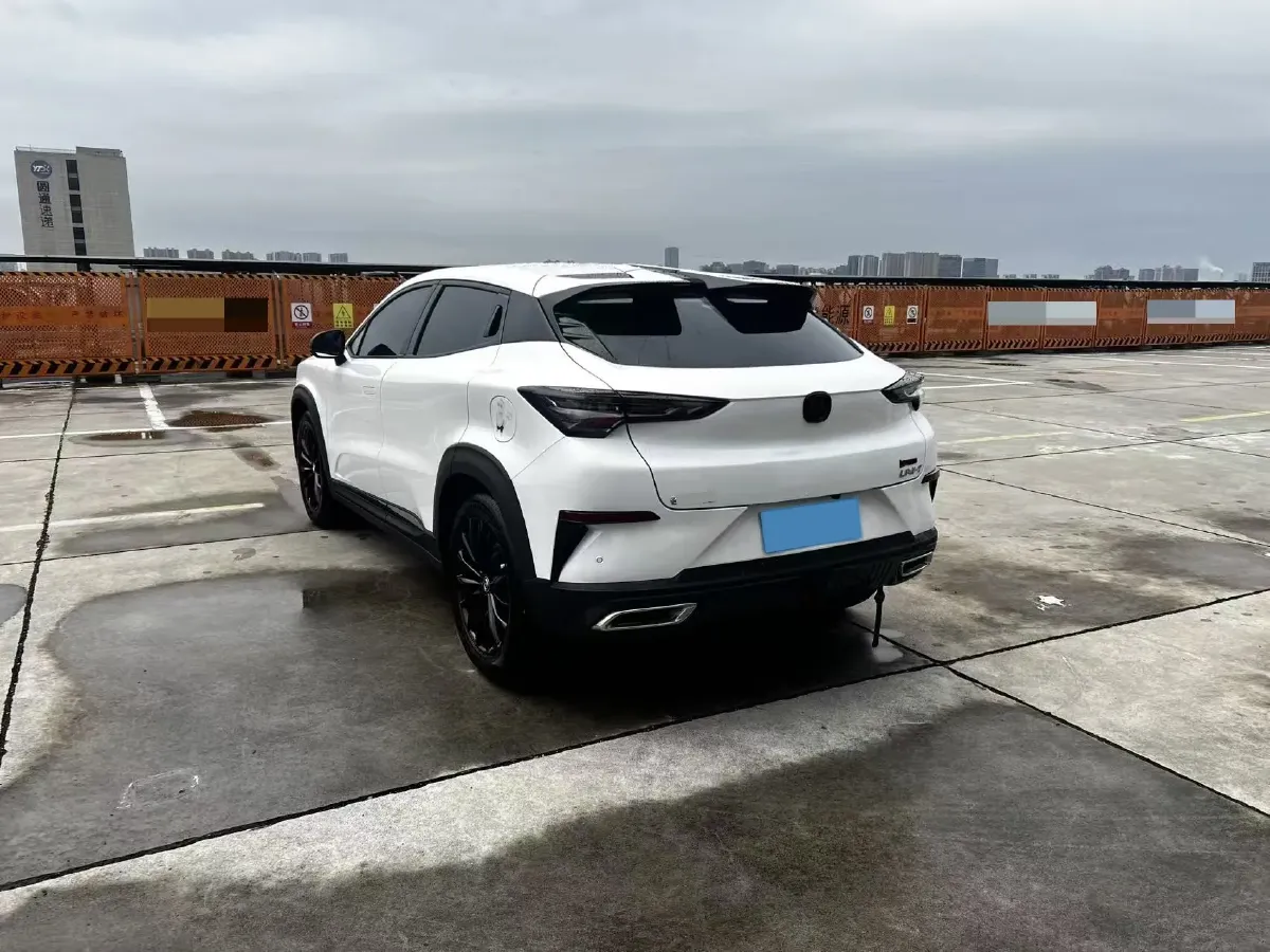 2022 ChangAn UNI-T 1.5T 188HP L4 7DCT,autocango,china used car exporter,china ev exporter,chinese used car exporter,chinese used ev exporter