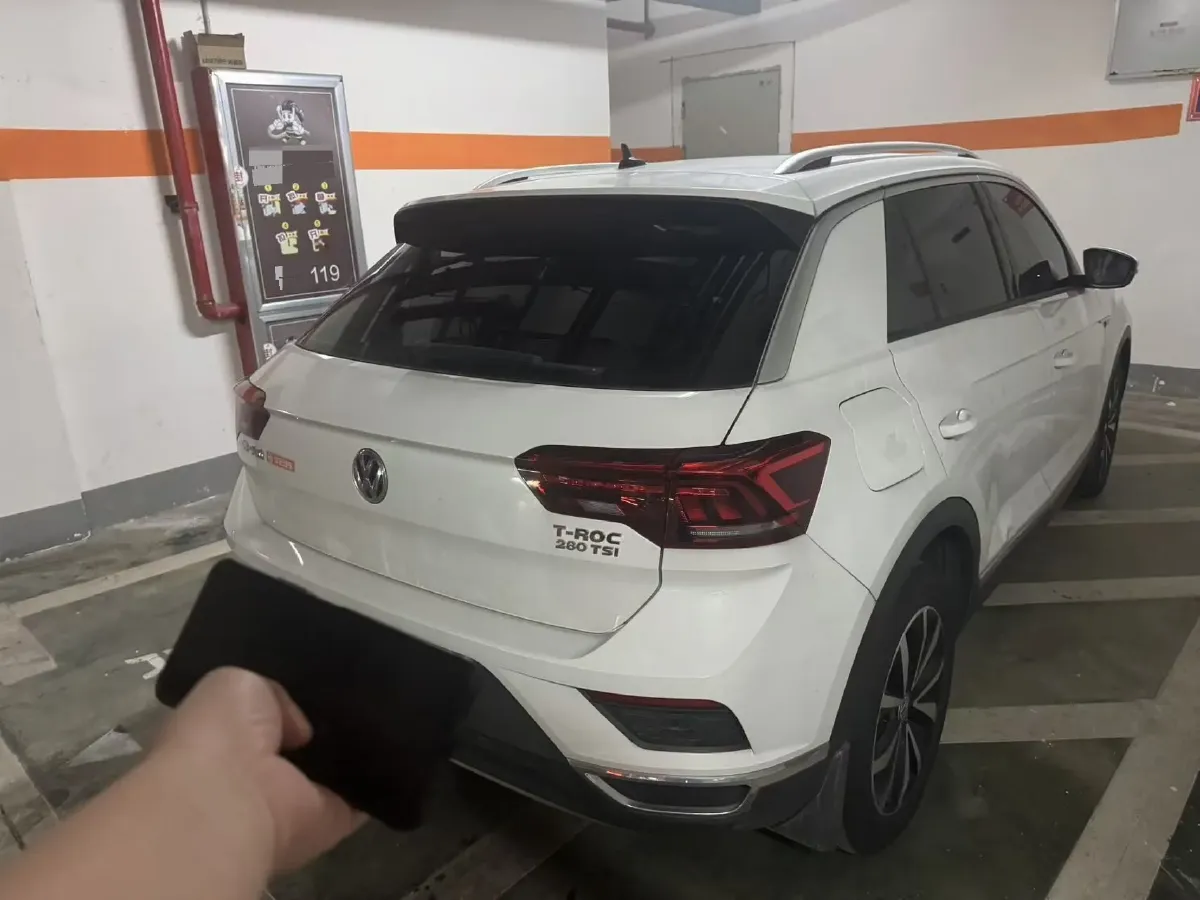 2019 Volkswagen T-Roc 1.4T 150HP L4 7DCT,autocango,china used car exporter,china ev exporter,chinese used car exporter,chinese used ev exporter