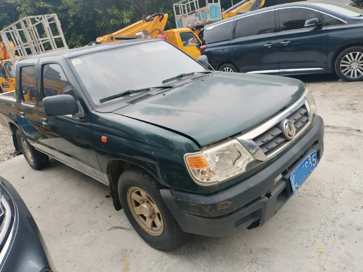 2013 Dongfeng RuiQi 2.4L 139HP L4 5MT,autocango,china used car exporter,china ev exporter,chinese used car exporter,chinese used ev exporter