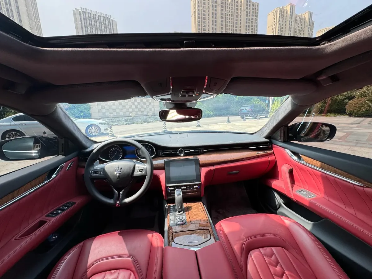 2019 Maserati Quattroporte 3.0T 350HP V6 8AT,autocango,china used car exporter,china ev exporter,chinese used car exporter,chinese used ev exporter