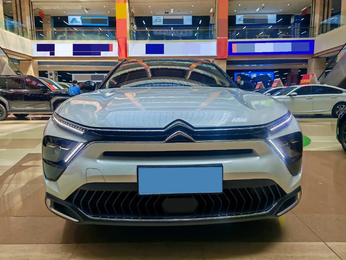 2024 Citroen C5 X 1.6T 175HP L4 8AT,autocango,china used car exporter,china ev exporter,chinese used car exporter,chinese used ev exporter