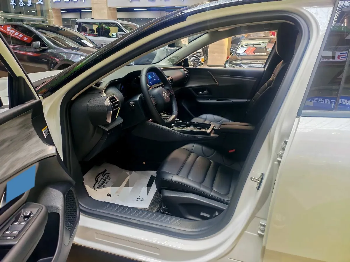 2024 Citroen C5 X 1.6T 175HP L4 8AT,autocango,china used car exporter,china ev exporter,chinese used car exporter,chinese used ev exporter