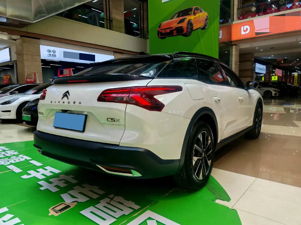 2024 Citroen C5 X 1.6T 175HP L4 8AT,autocango,china used car exporter,china ev exporter,chinese used car exporter,chinese used ev exporter