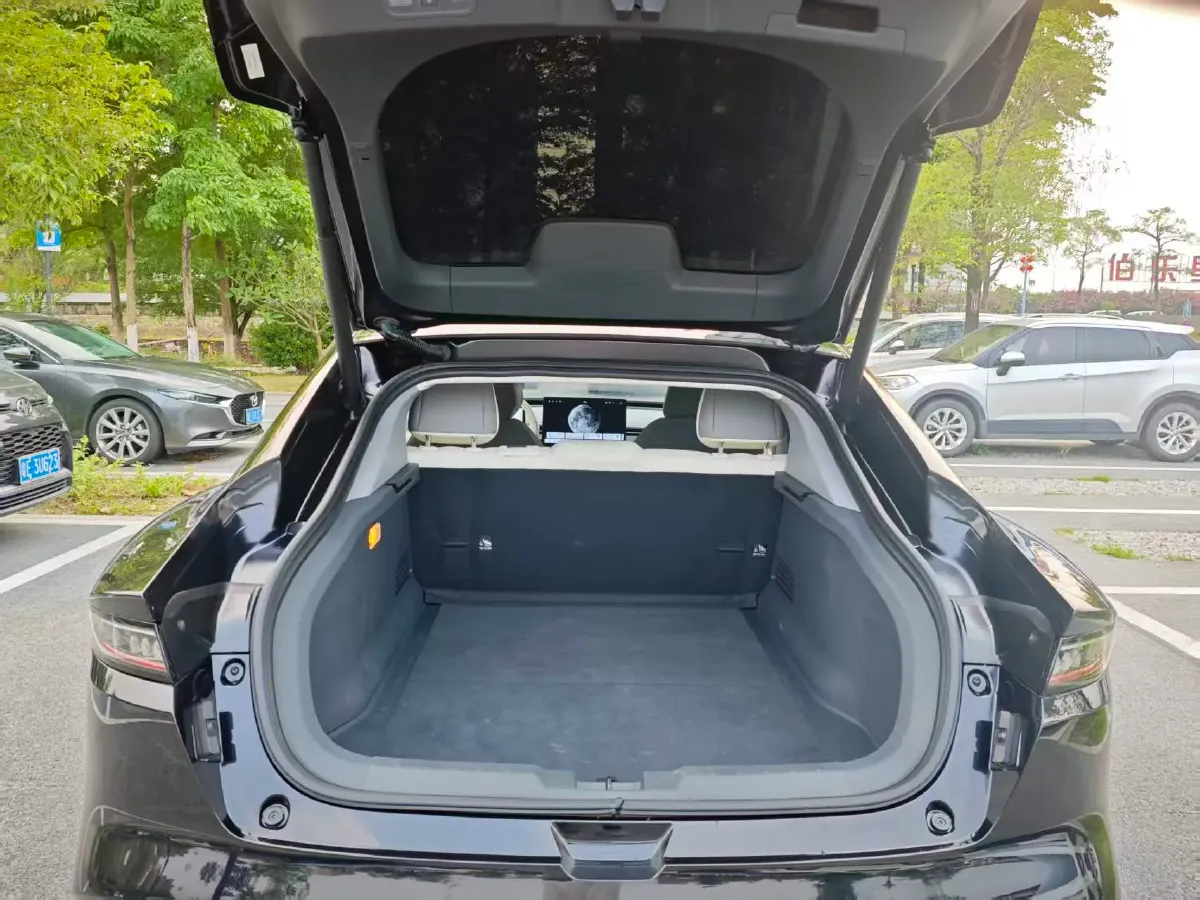 2024 DongFeng eπ eπ007 BEV 70.26KWH,autocango,china used car exporter,china ev exporter,chinese used car exporter,chinese used ev exporter