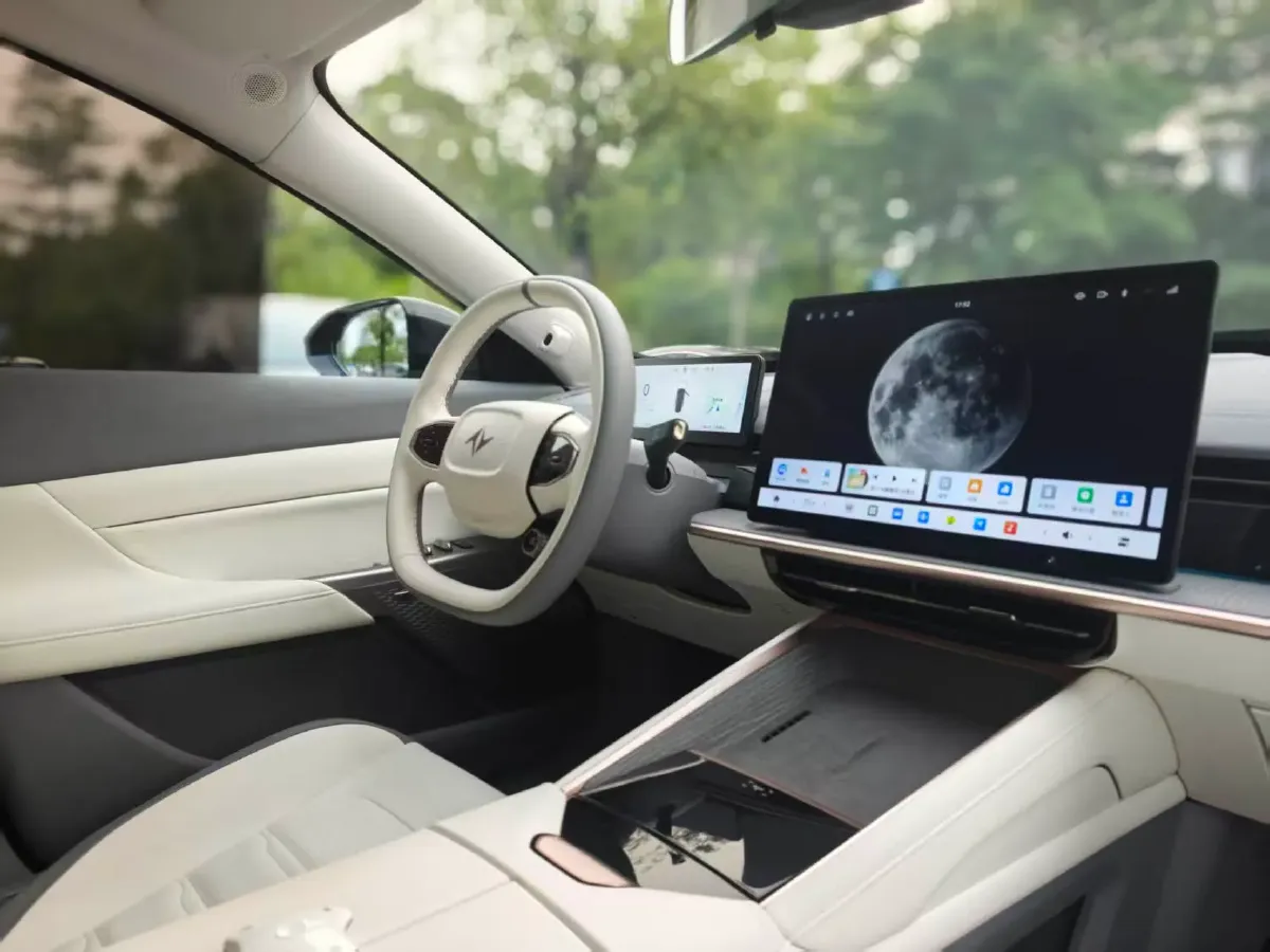 2024 DongFeng eπ eπ007 BEV 70.26KWH,autocango,china used car exporter,china ev exporter,chinese used car exporter,chinese used ev exporter