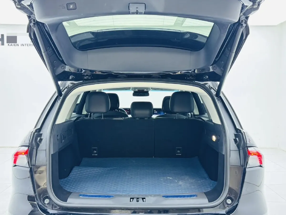 2023 Lincoln Nautilus 2.0T 261HP L4 8AT,autocango,china used car exporter,china ev exporter,chinese used car exporter,chinese used ev exporter