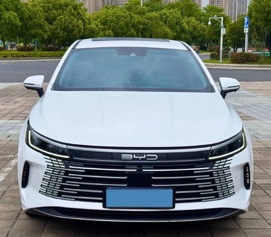 2022 Foton Grand General G7 2.0T 163HP L4 8AT,autocango,china used car exporter,china ev exporter,chinese used car exporter,chinese used ev exporter