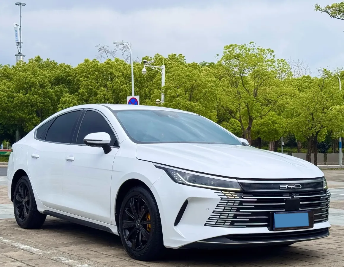 2022 Foton Grand General G7 2.0T 163HP L4 8AT,autocango,china used car exporter,china ev exporter,chinese used car exporter,chinese used ev exporter