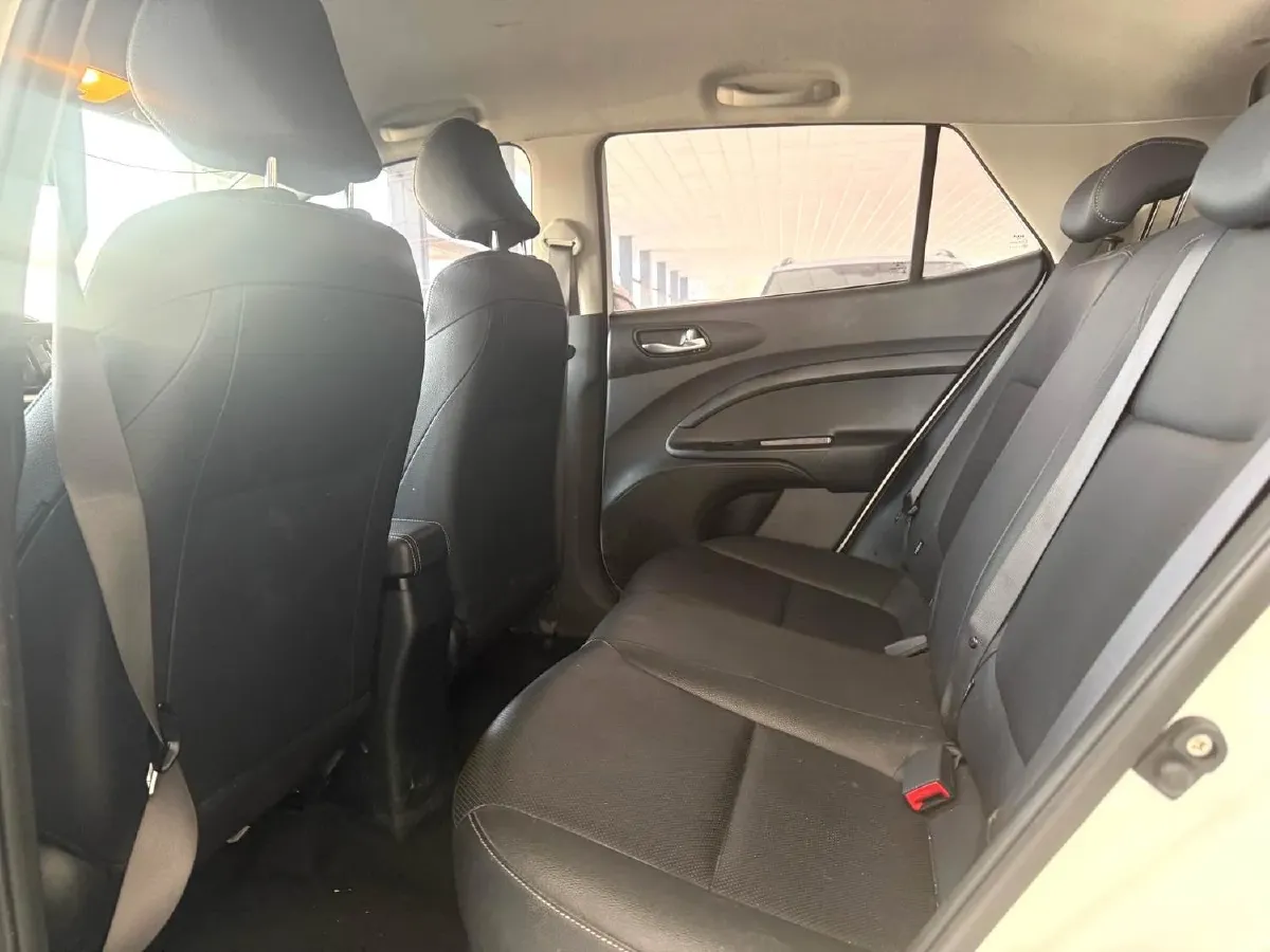 2021 Kia KX1 1.4L 100HP L4 6AT,autocango,china used car exporter,china ev exporter,chinese used car exporter,chinese used ev exporter