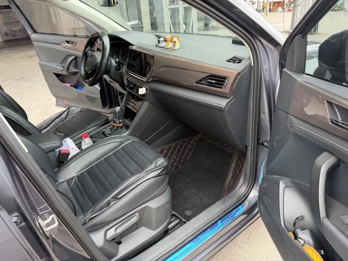 2021 Volkswagen Tharu 2.0T 186HP L4 7DCT,autocango,china used car exporter,china ev exporter,chinese used car exporter,chinese used ev exporter