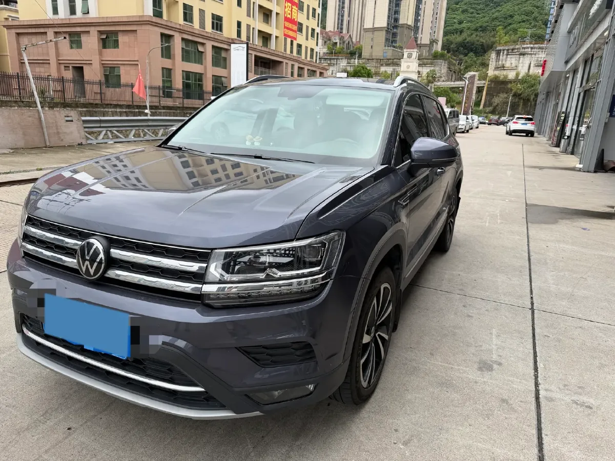 2021 Volkswagen Tharu 2.0T 186HP L4 7DCT,autocango,china used car exporter,china ev exporter,chinese used car exporter,chinese used ev exporter