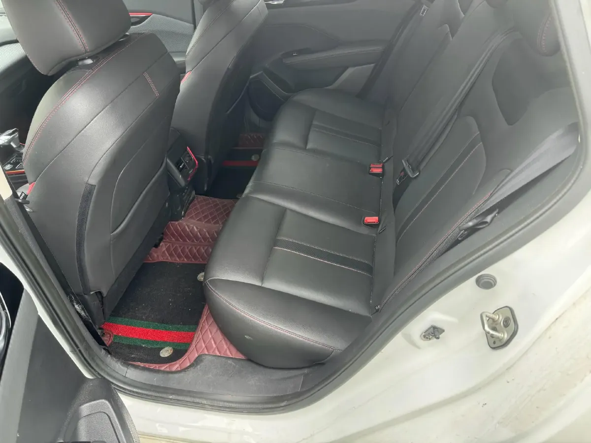 2021 DongFeng Aeolus YiXuan 1.5T 150HP L4 6DCT,autocango,china used car exporter,china ev exporter,chinese used car exporter,chinese used ev exporter