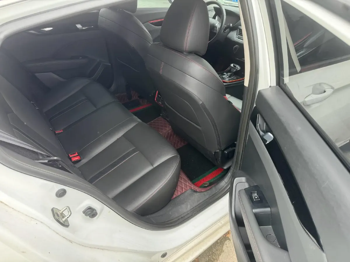 2021 DongFeng Aeolus YiXuan 1.5T 150HP L4 6DCT,autocango,china used car exporter,china ev exporter,chinese used car exporter,chinese used ev exporter