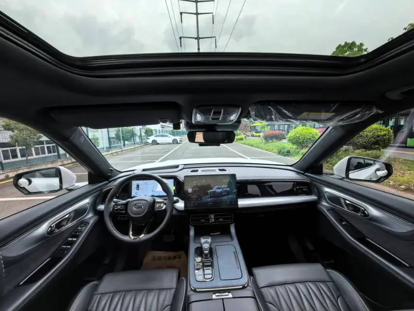 2022 GAC Trumpchi GS8 2.0T 190HP L4 E-CVT Hybrid,autocango,china used car exporter,china ev exporter,chinese used car exporter,chinese used ev exporter