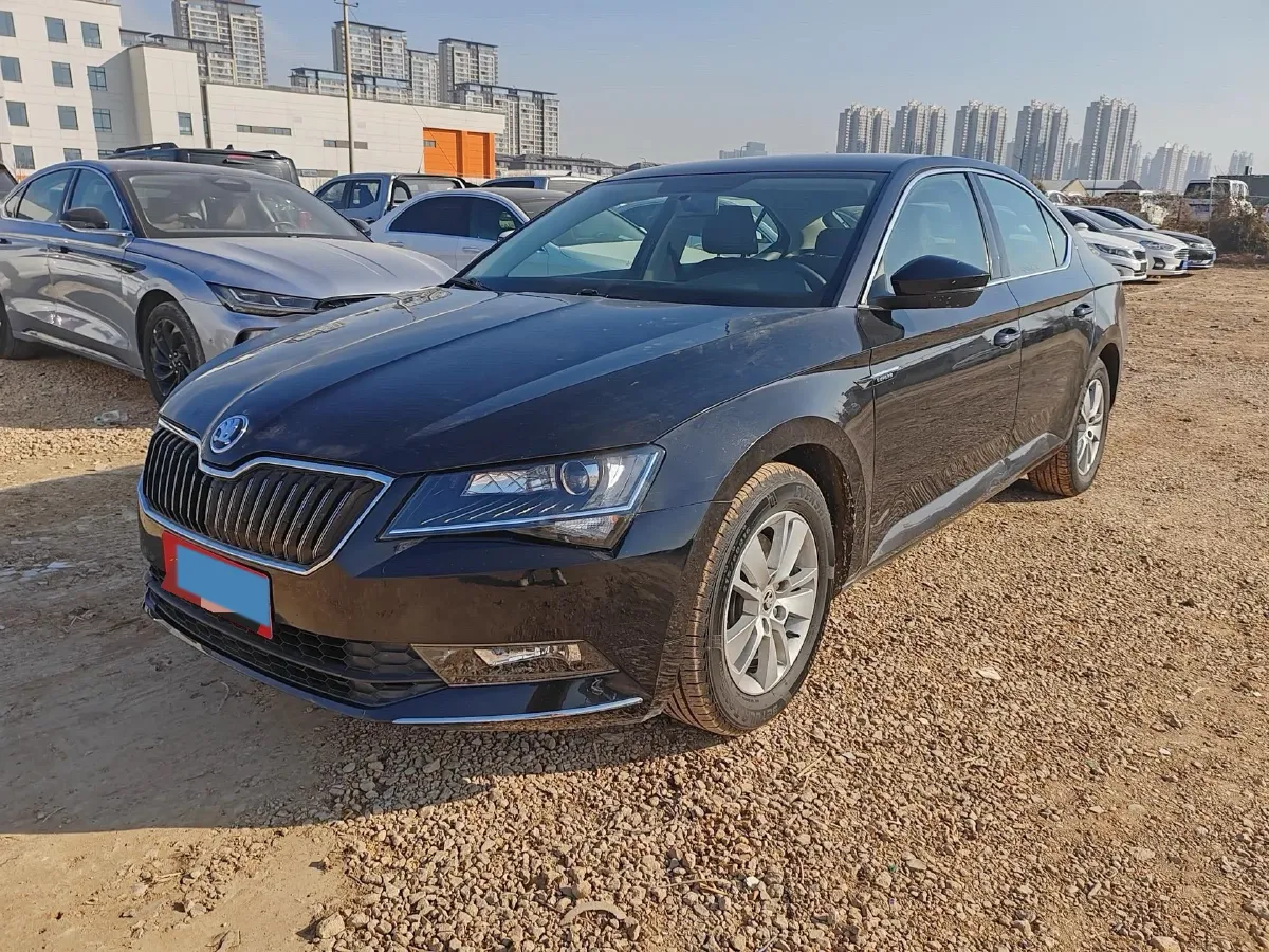 2016 Skoda Superb 1.4T 150HP L4 7DCT,autocango,china used car exporter,china ev exporter,chinese used car exporter,chinese used ev exporter