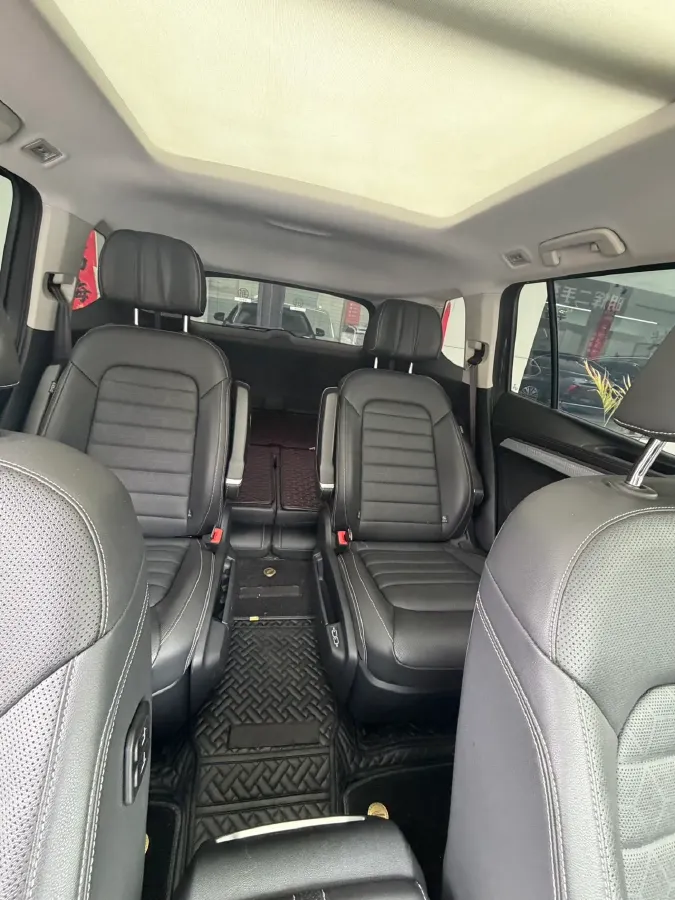 2023 Volkswagen Talagon 2.0T 220HP L4 7DCT,autocango,china used car exporter,china ev exporter,chinese used car exporter,chinese used ev exporter