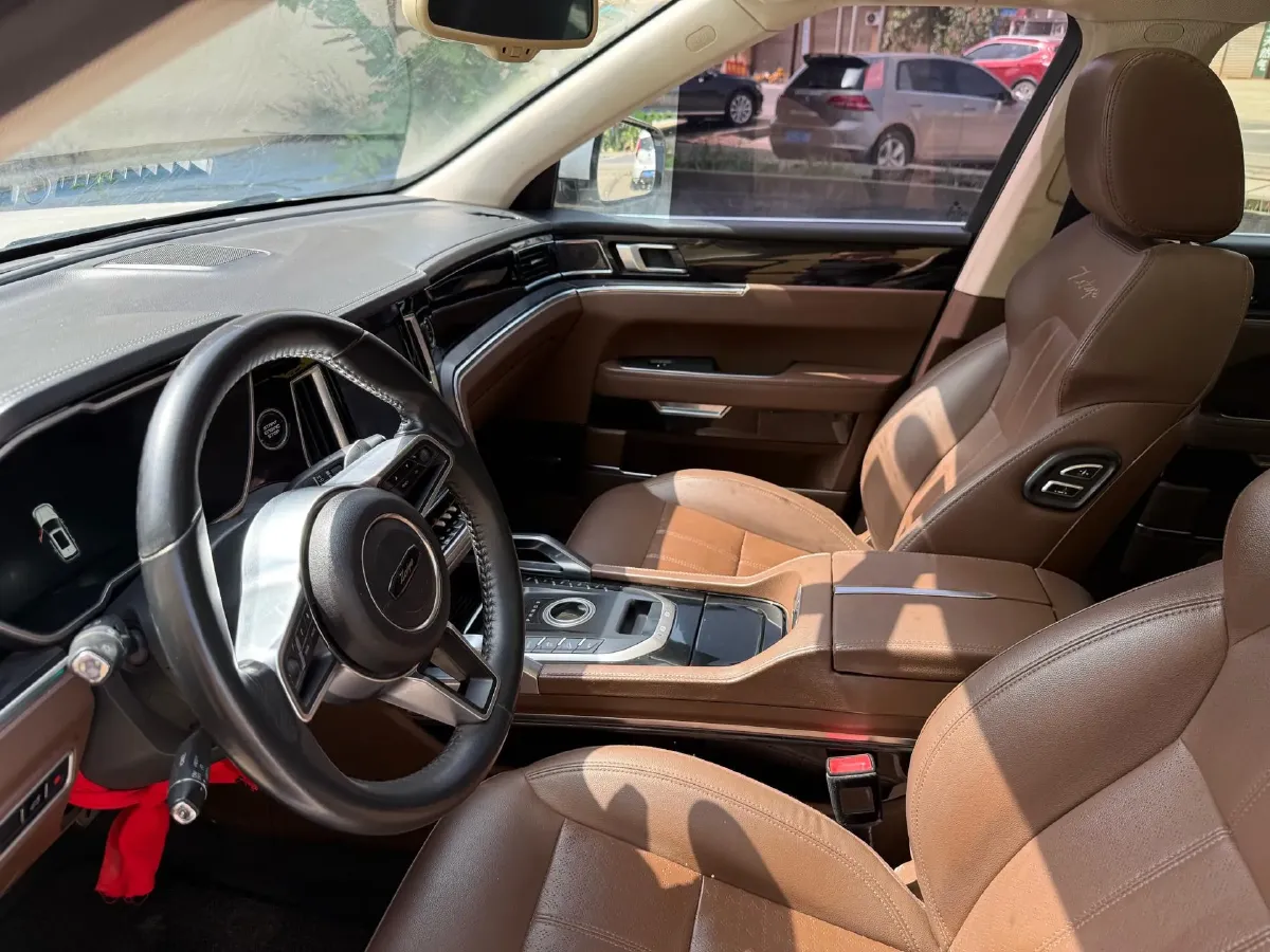 2017 Zotye T700 1.8T 177HP L4 6DCT,autocango,china used car exporter,china ev exporter,chinese used car exporter,chinese used ev exporter