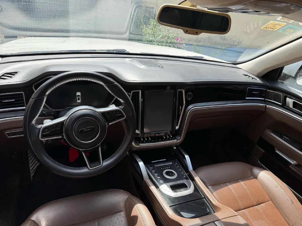 2017 Zotye T700 1.8T 177HP L4 6DCT,autocango,china used car exporter,china ev exporter,chinese used car exporter,chinese used ev exporter