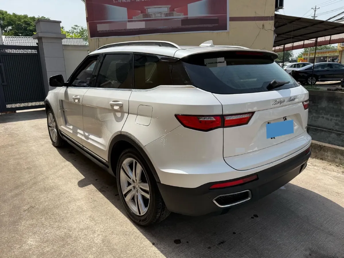 2017 Zotye T700 1.8T 177HP L4 6DCT,autocango,china used car exporter,china ev exporter,chinese used car exporter,chinese used ev exporter