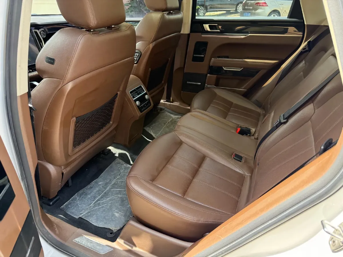 2017 Zotye T700 1.8T 177HP L4 6DCT,autocango,china used car exporter,china ev exporter,chinese used car exporter,chinese used ev exporter