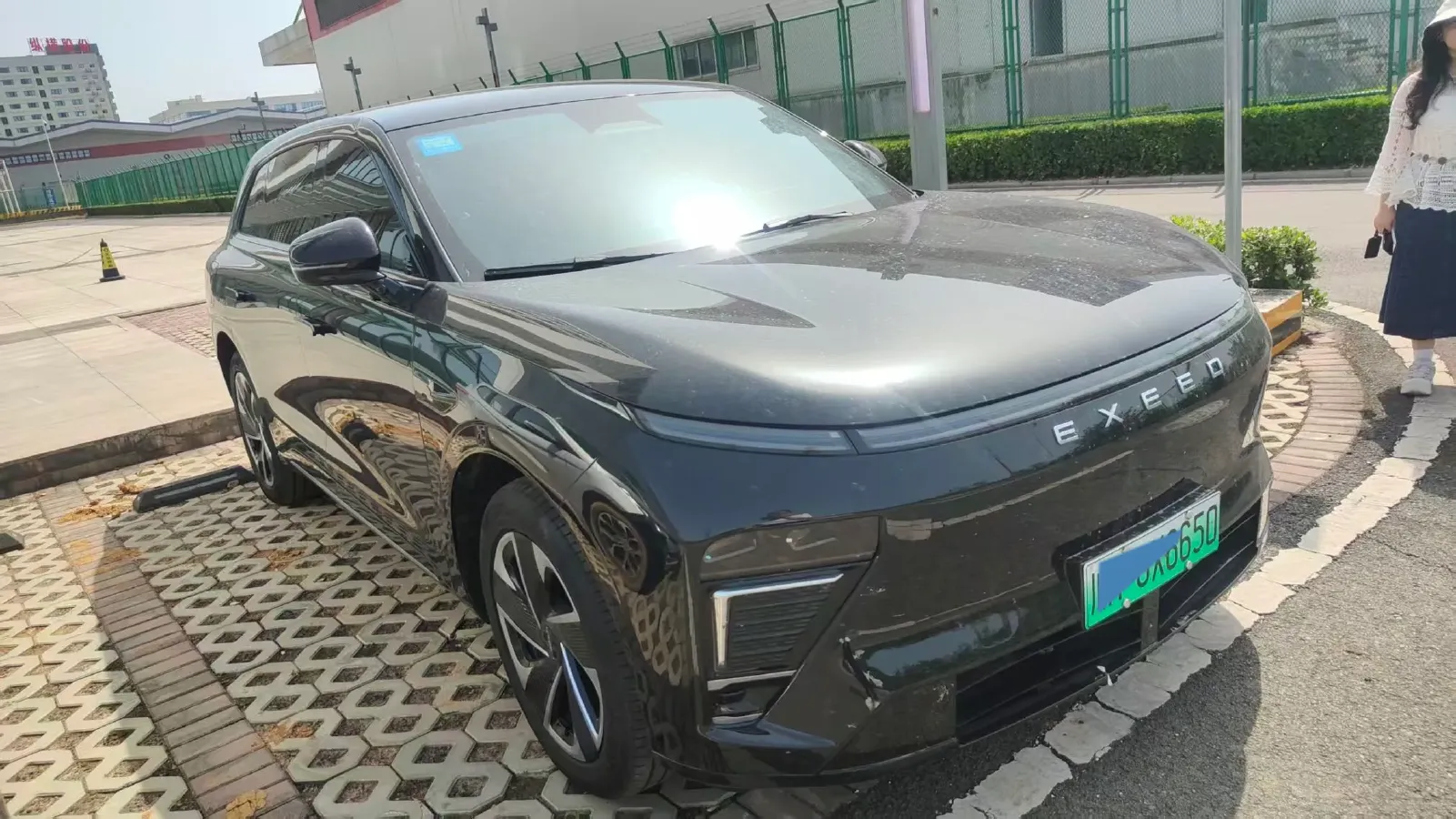 2024 Exceed Sterra ET REEV 156HP REEV 32KWH,autocango,china used car exporter,china ev exporter,chinese used car exporter,chinese used ev exporter