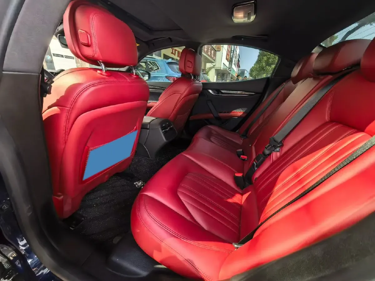 2021 Maserati Ghibli 3.0T 350HP V6 8AT,autocango,china used car exporter,china ev exporter,chinese used car exporter,chinese used ev exporter