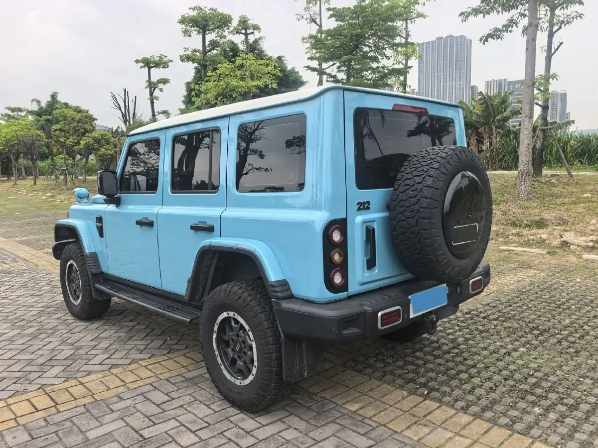 2025 212 212 T01 2.0T 252HP L4 8AT,autocango,china used car exporter,china ev exporter,chinese used car exporter,chinese used ev exporter