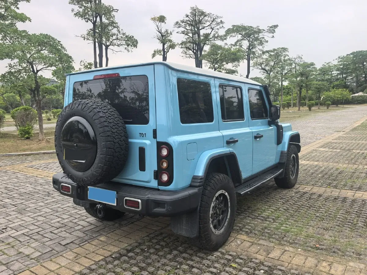 2025 212 212 T01 2.0T 252HP L4 8AT,autocango,china used car exporter,china ev exporter,chinese used car exporter,chinese used ev exporter