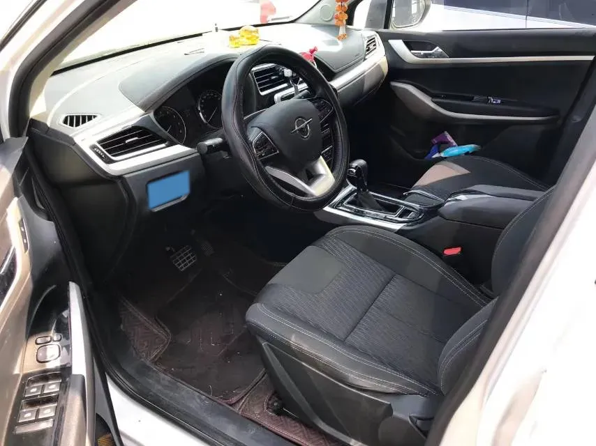 2018 HaiMa S5 Young Edition 1.6L 122HP L4 CVT,autocango,china used car exporter,china ev exporter,chinese used car exporter,chinese used ev exporter