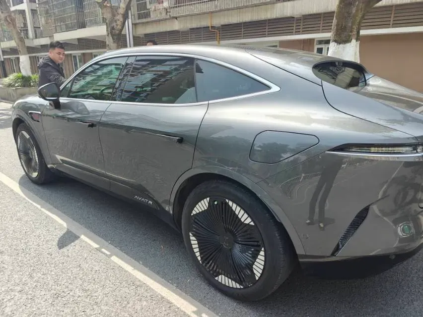 2023 Avatr 11 BEV 90KWH,autocango,china used car exporter,china ev exporter,chinese used car exporter,chinese used ev exporter