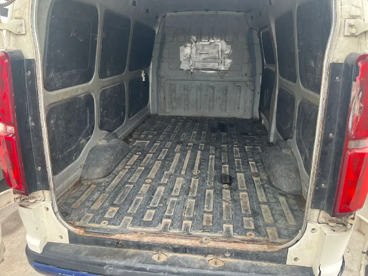 2018 SRM T20 EV BEV 35.04KWH,autocango,china used car exporter,china ev exporter,chinese used car exporter,chinese used ev exporter