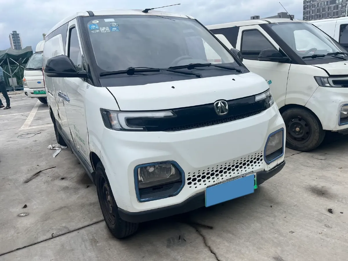 2018 SRM T20 EV BEV 35.04KWH,autocango,china used car exporter,china ev exporter,chinese used car exporter,chinese used ev exporter