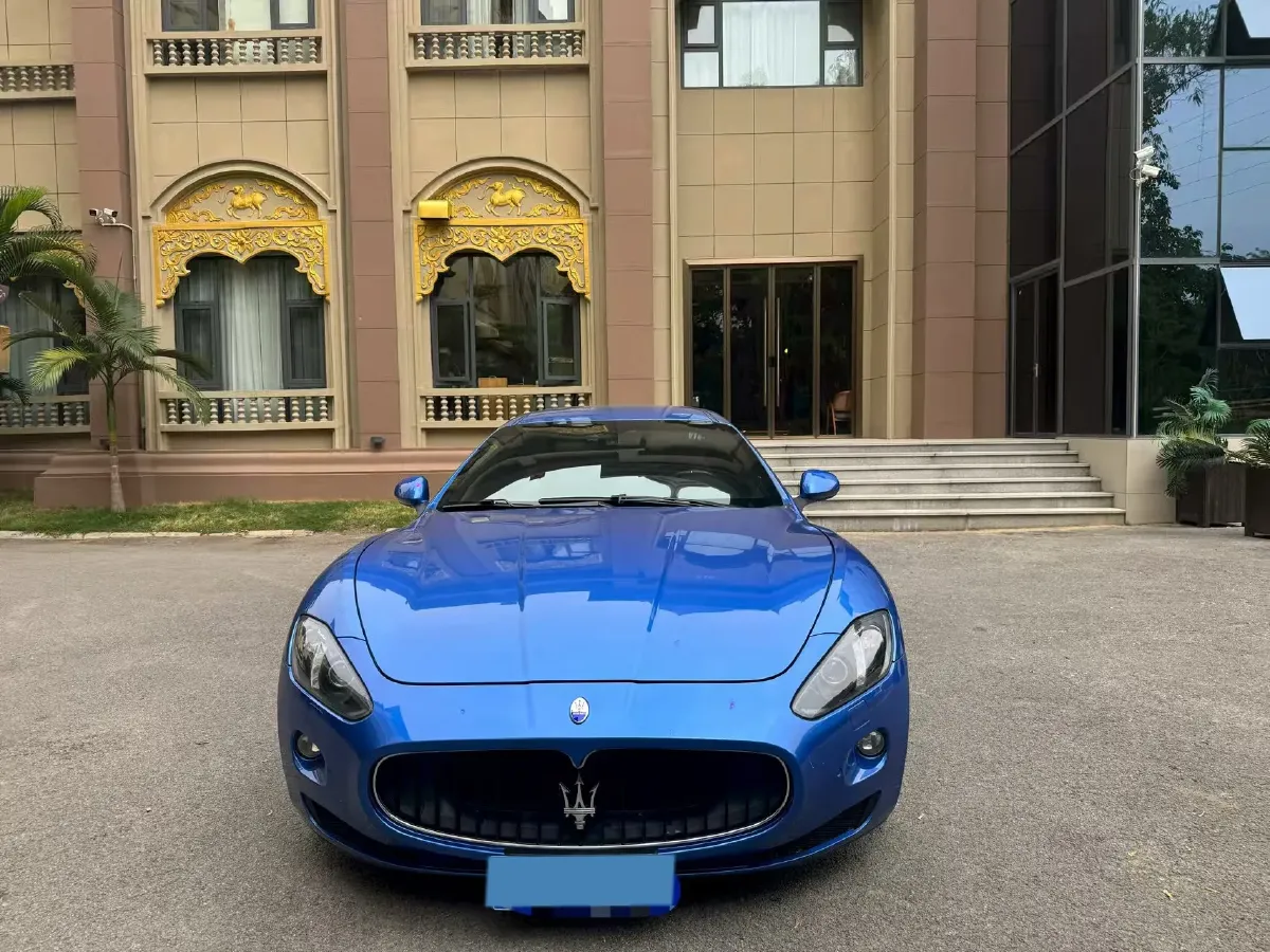 2007 Maserati GranTurismo 4.2L 405HP V8 6AT,autocango,china used car exporter,china ev exporter,chinese used car exporter,chinese used ev exporter