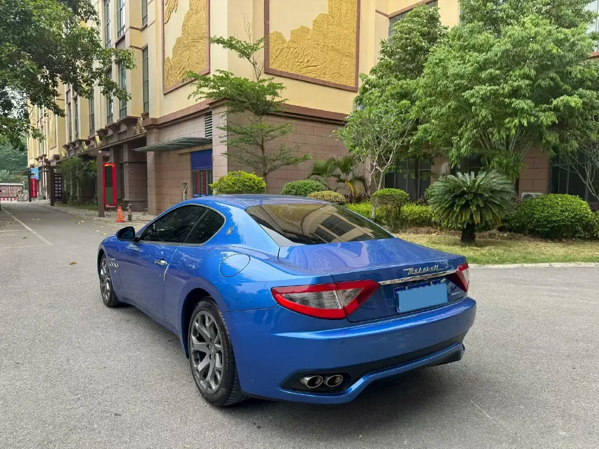 2007 Maserati GranTurismo 4.2L 405HP V8 6AT,autocango,china used car exporter,china ev exporter,chinese used car exporter,chinese used ev exporter