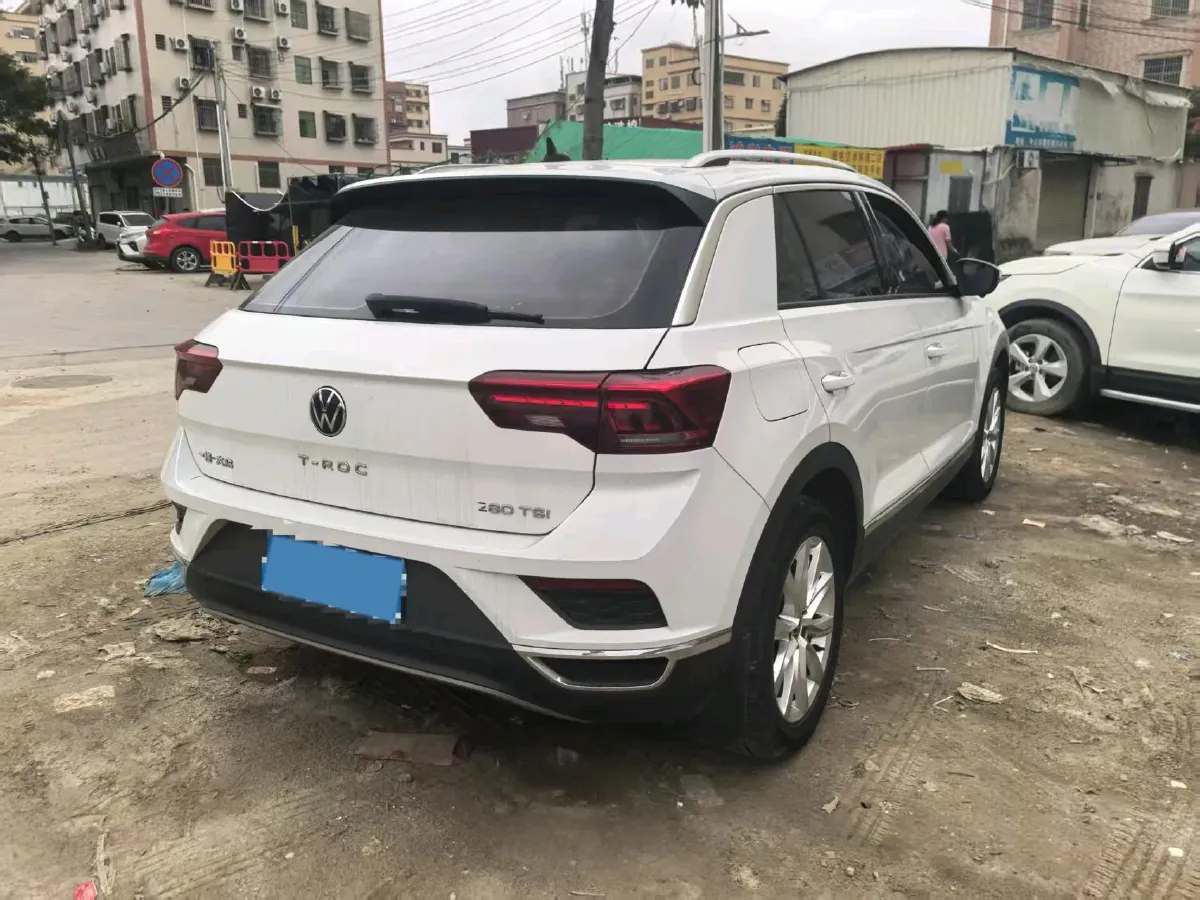 2022 Volkswagen T-Roc 1.4T 150HP L4 7DCT,autocango,china used car exporter,china ev exporter,chinese used car exporter,chinese used ev exporter