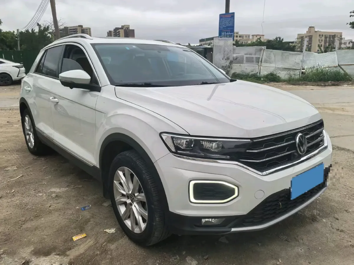 2022 Volkswagen T-Roc 1.4T 150HP L4 7DCT,autocango,china used car exporter,china ev exporter,chinese used car exporter,chinese used ev exporter