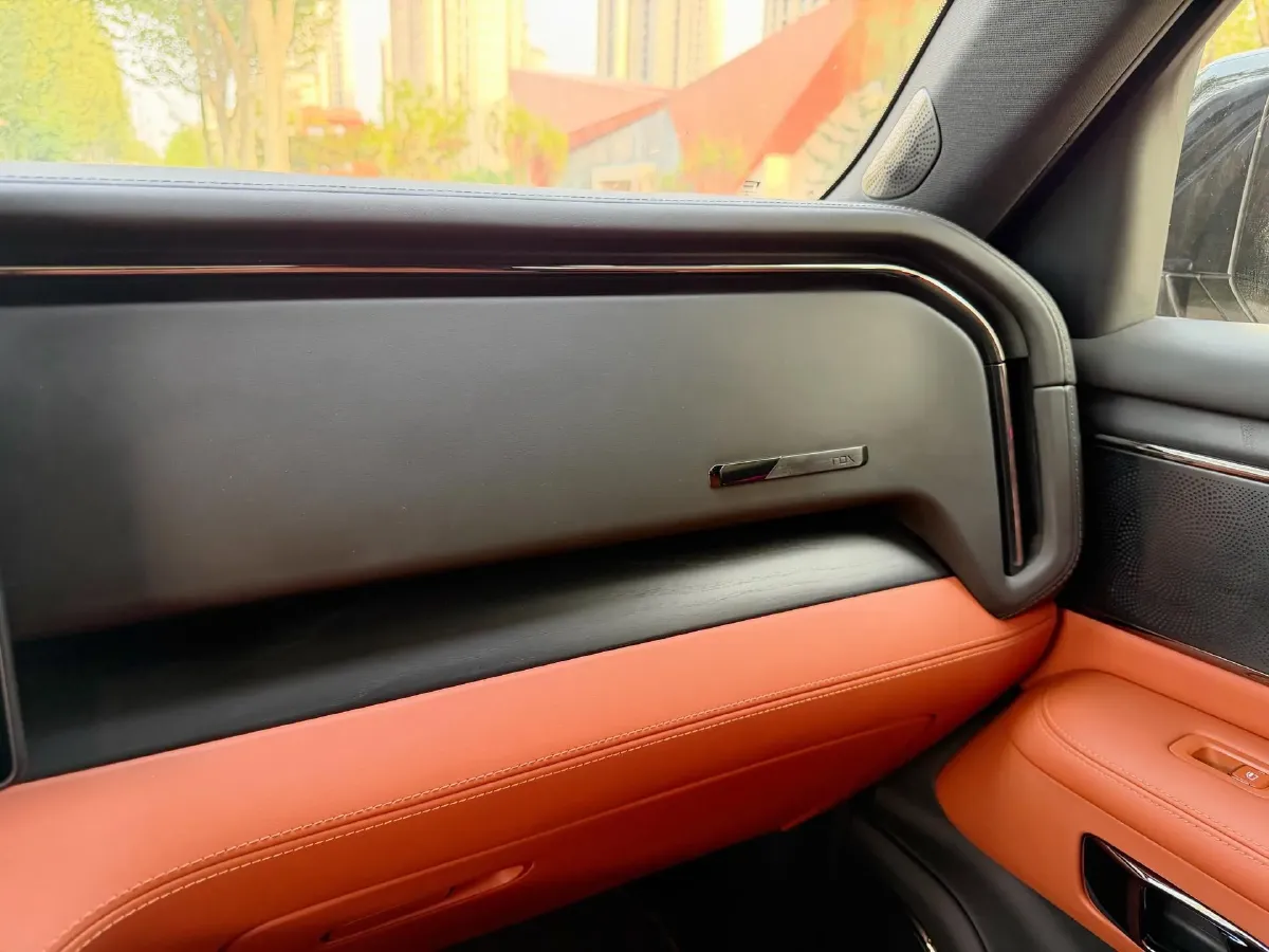 2023 ROXROX 01 1.5T 152HP L4 REEV 56.01KWH,autocango,china used car exporter,china ev exporter,chinese used car exporter,chinese used ev exporter