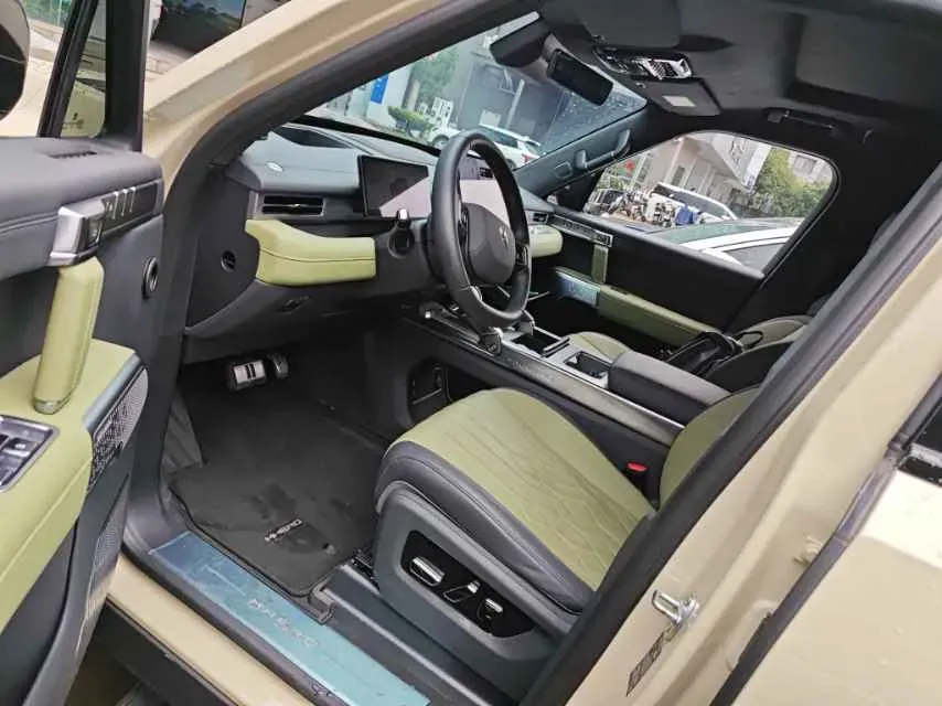 2025 BMW 3 Series 2.0T 245HP L4 8AT,autocango,china used car exporter,china ev exporter,chinese used car exporter,chinese used ev exporter