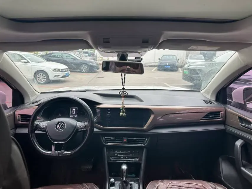 2021 Volkswagen Tharu 1.4T 150HP L4 7DCT,autocango,china used car exporter,china ev exporter,chinese used car exporter,chinese used ev exporter