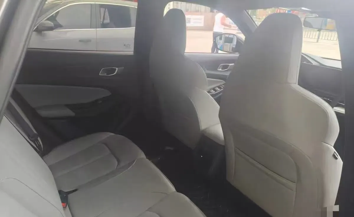 2025 ChangAn QiYuan Q05 Classic 1.5L 98HP L4 E-CVT PHEV 18.4KWH,autocango,china used car exporter,china ev exporter,chinese used car exporter,chinese used ev exporter