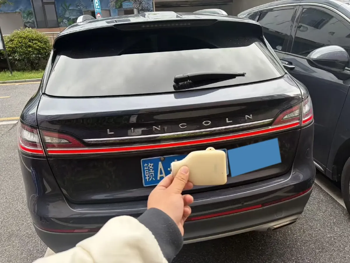 2021 Lincoln Nautilus 2.0T 245HP L4 8AT,autocango,china used car exporter,china ev exporter,chinese used car exporter,chinese used ev exporter